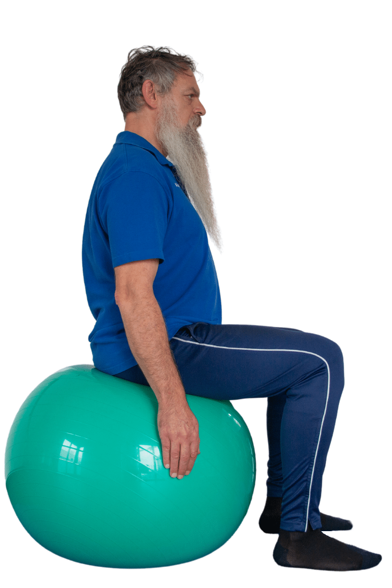 86-Wippen auf Ball-Übung-Physiotherapie-Binningen-Basel