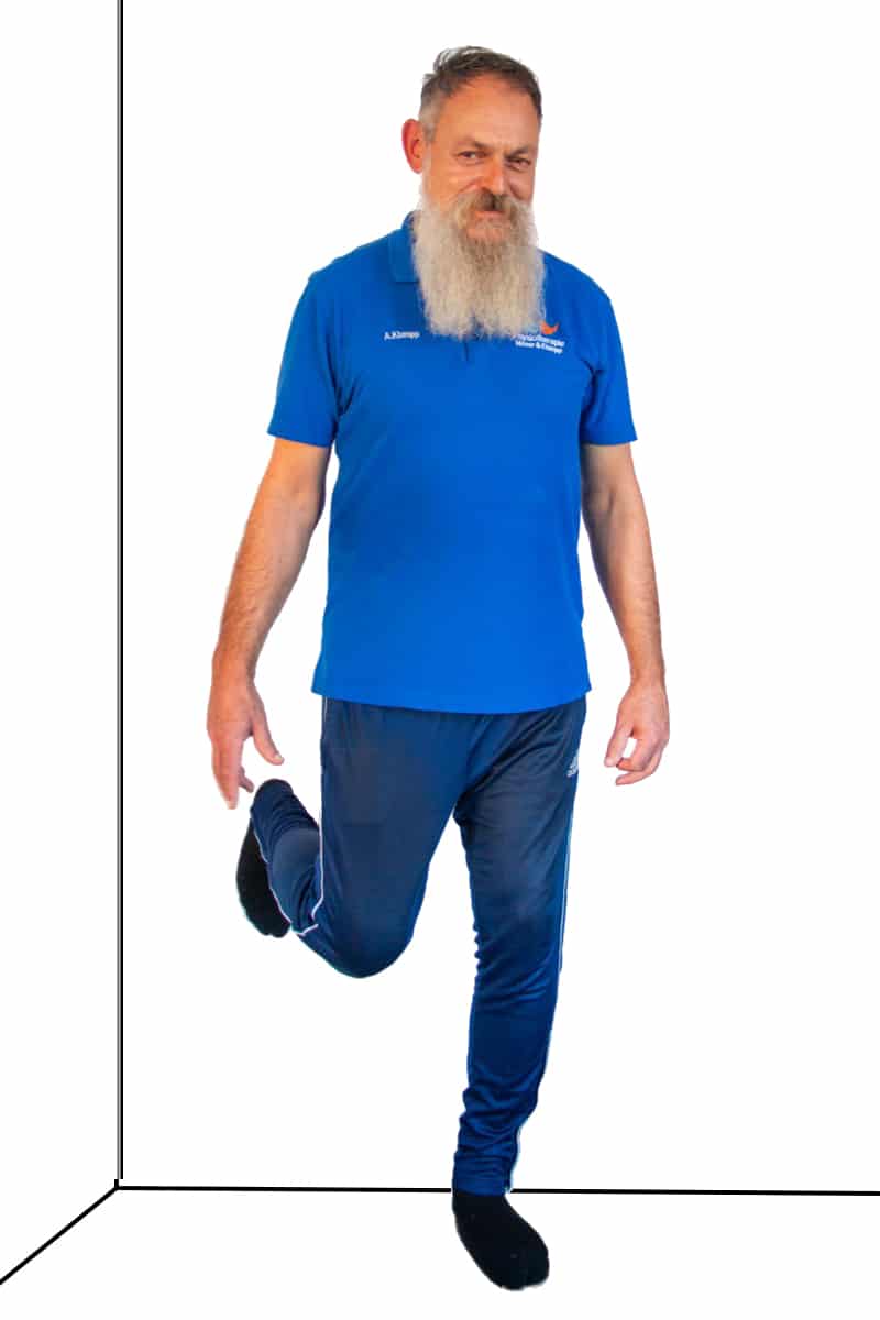 74 Standwaage-Übung-Physiotherapie-Binningen-Basel